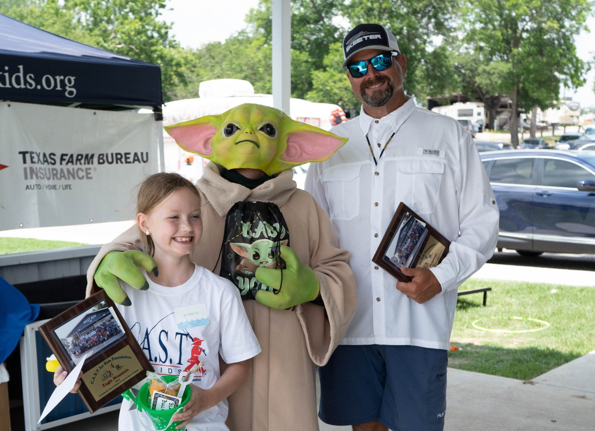 yoda with two people at eagle mountain
