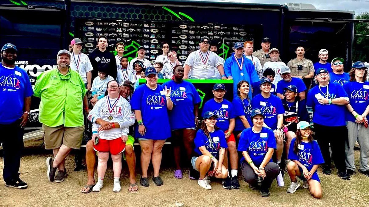 25lakeweatherforddonate